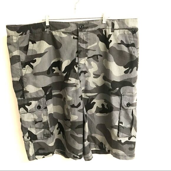 Blue Gear camo print cargo shorts 52 - Picture 3 of 5
